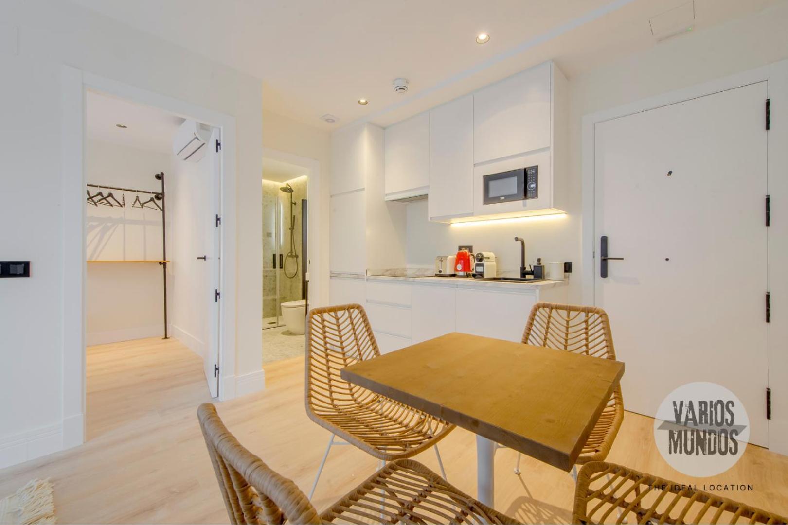 Malasana Luminosa Para 4, Descubre San Bernardo 20 E3 مدريد المظهر الخارجي الصورة